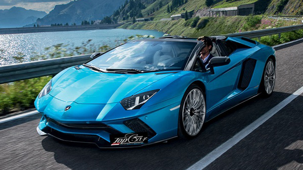Rent Lamborghini Aventador Spider